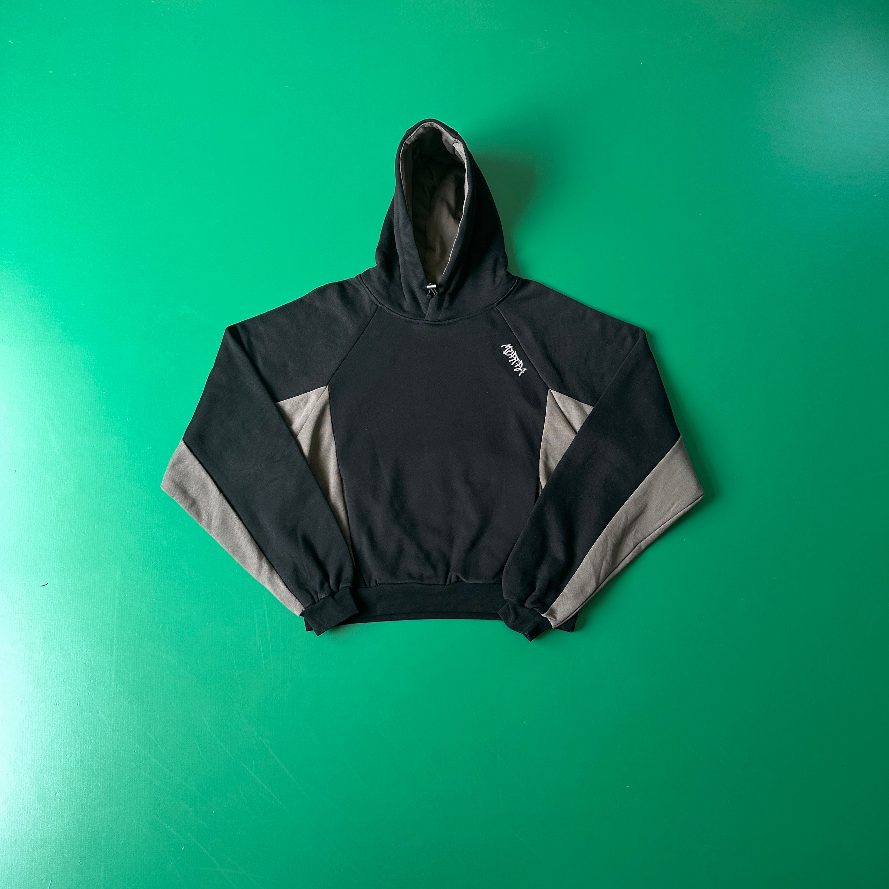 Sudadera Capucha ME*TRA Streetwear Urbano