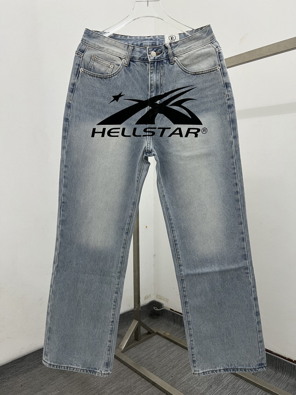 Jeans Helltar Estilo Urbano