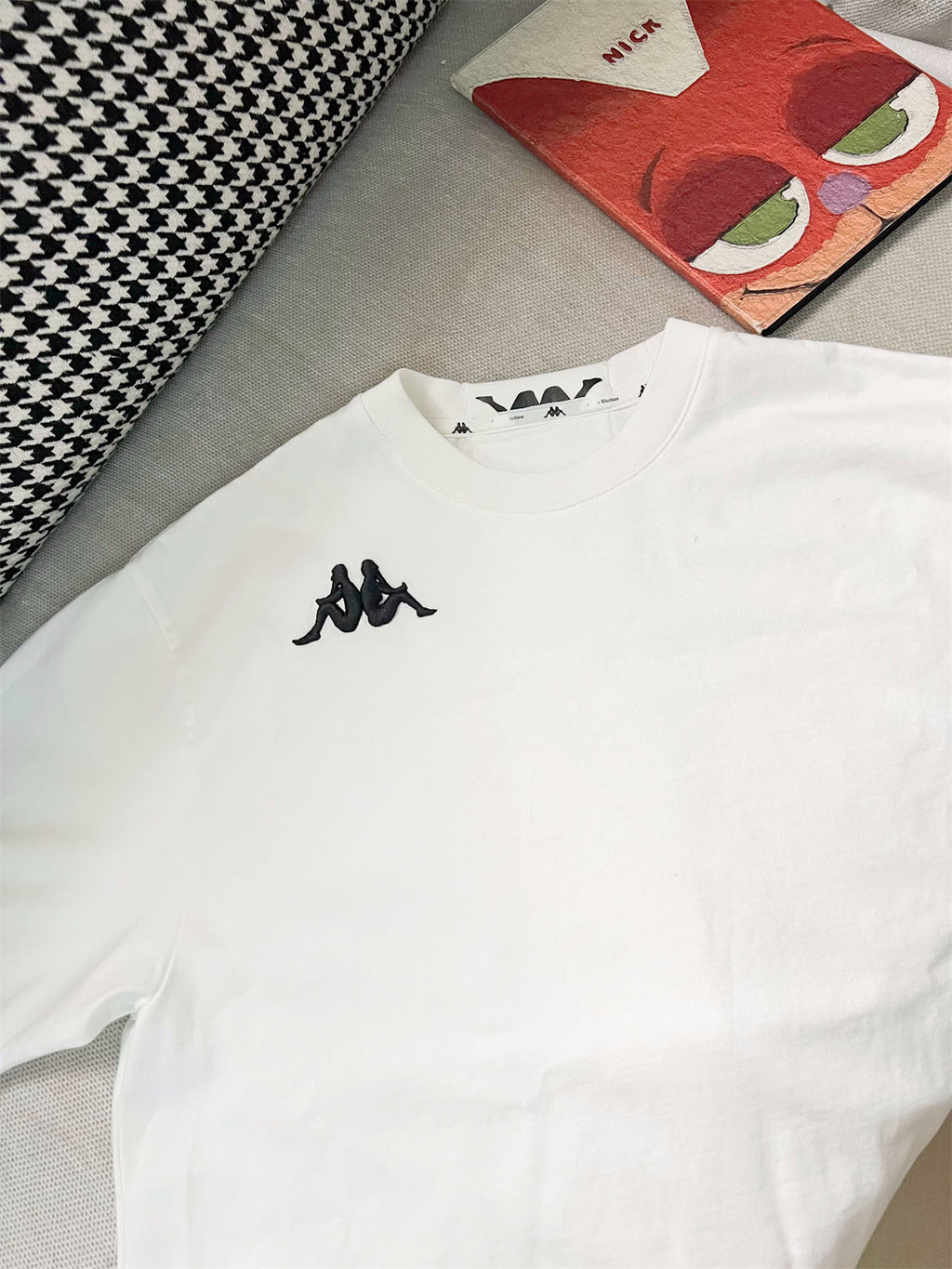 Camiseta AC Deportiva Parches Bordados