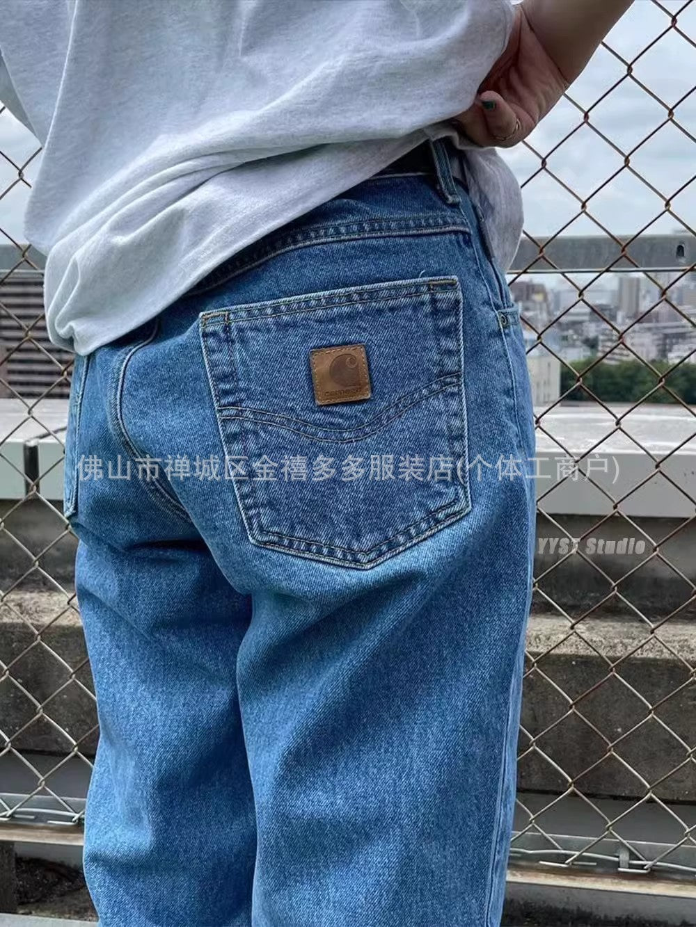 Jeans Carhartt de Estilo Urbano Imagen secundaria del producto
