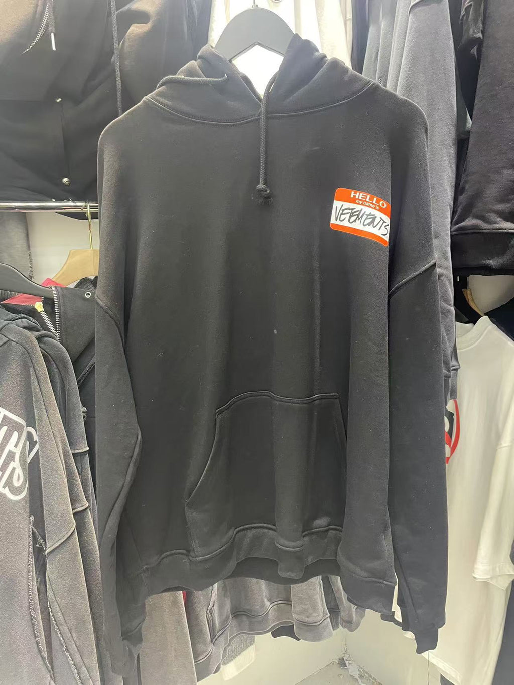 VET*MENTS HOODIES
