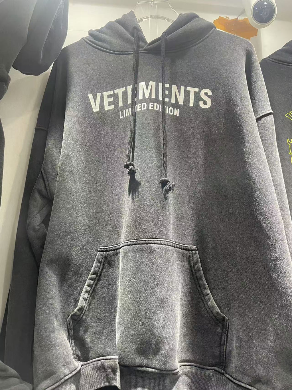 VET*MENTS HOODIES