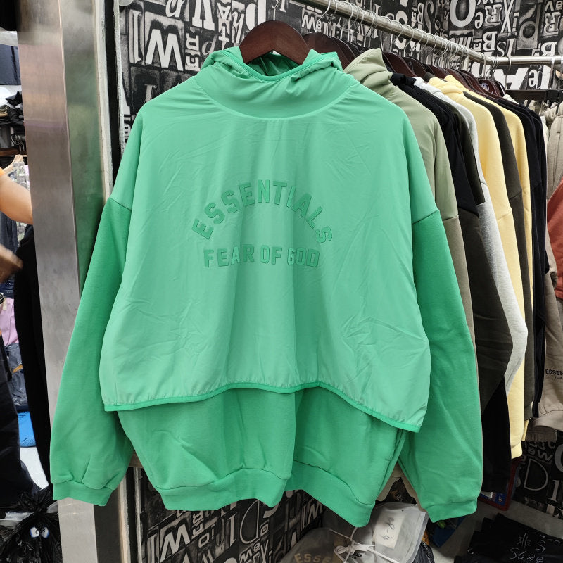 Sudadera Capucha ESSENT*ALS Minimalista Básico Imagen principal del producto