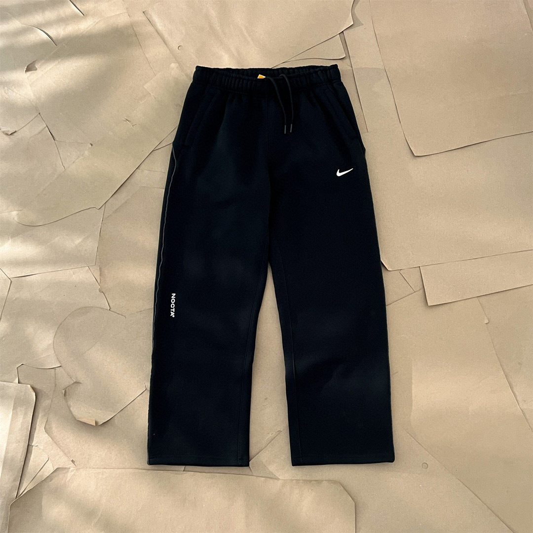 Pantalones NICTA x NIKE Urbanos