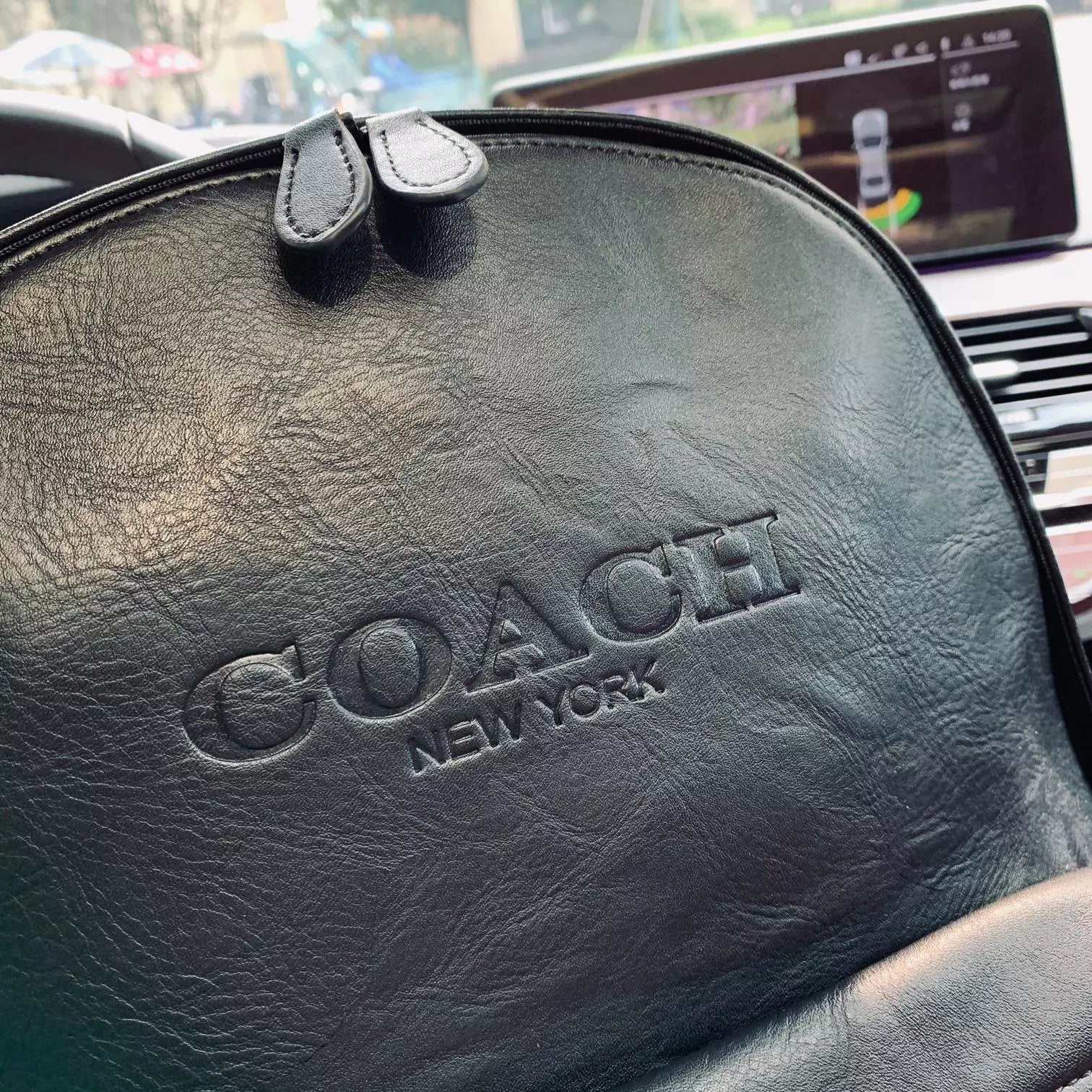 2286 Classic Backpack