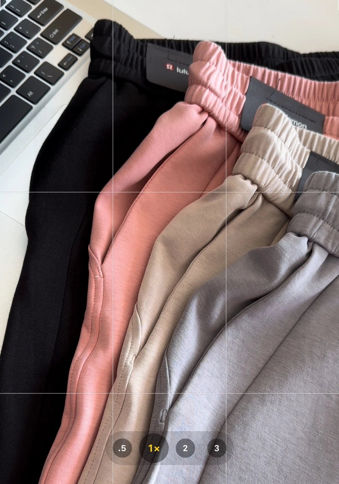 Pantalones LLU de Estilo Urbano