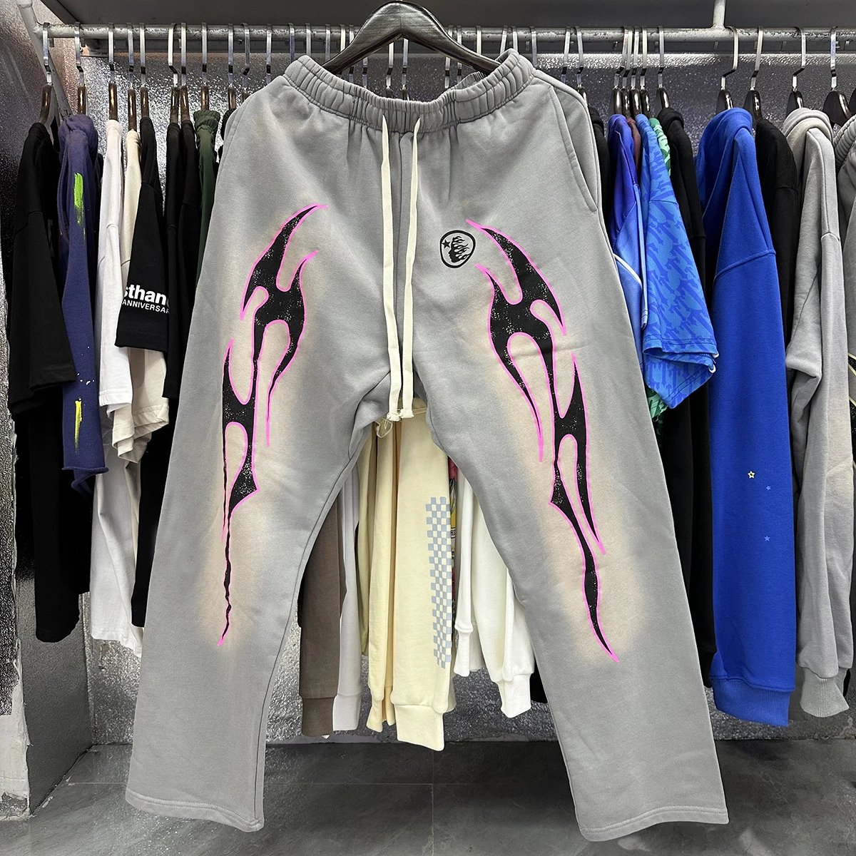 Sudadera Capucha HEL*STAR Streetwear Urbano