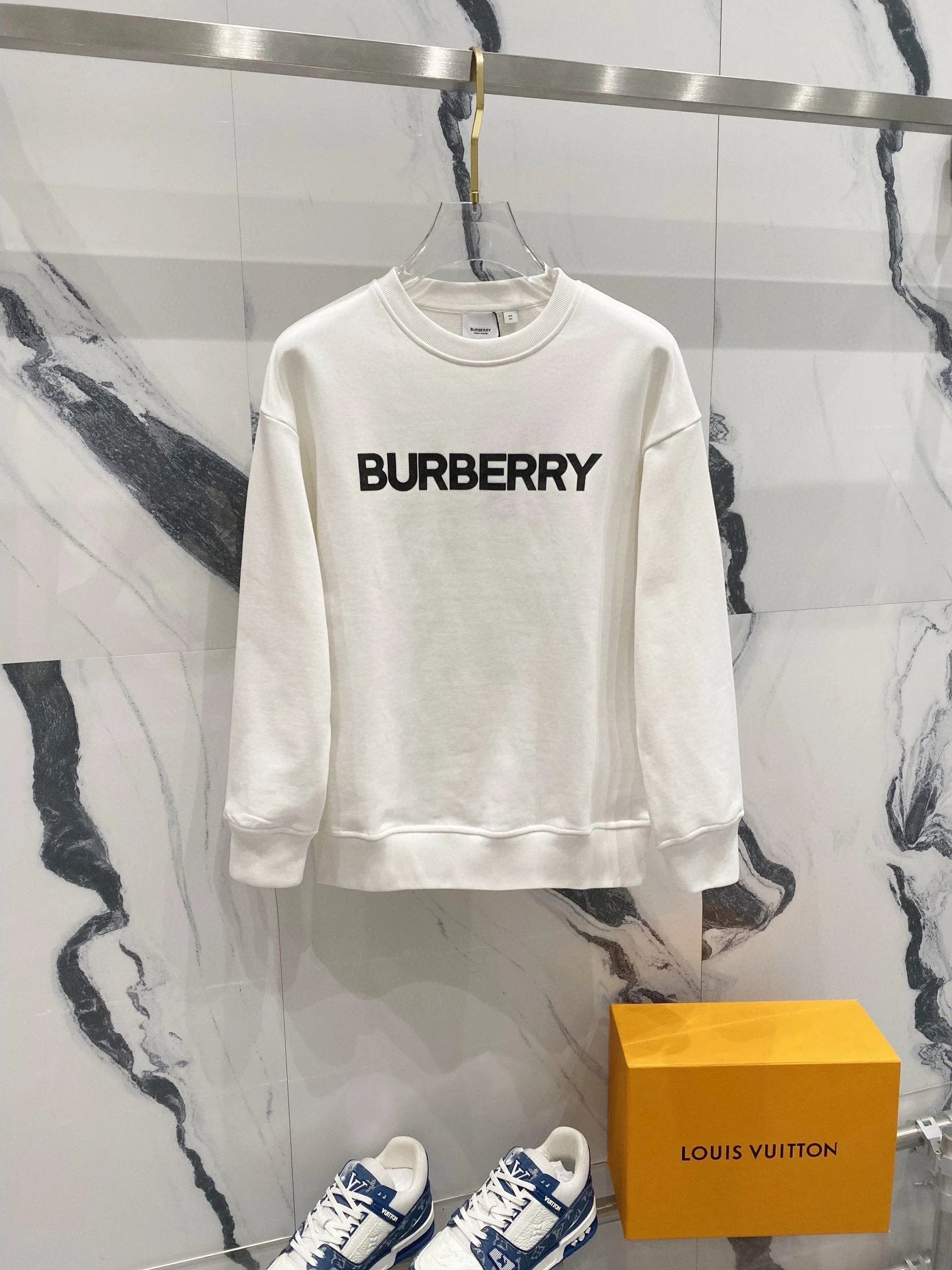 Sudadera Capucha BU*BERRY Lujo Británico