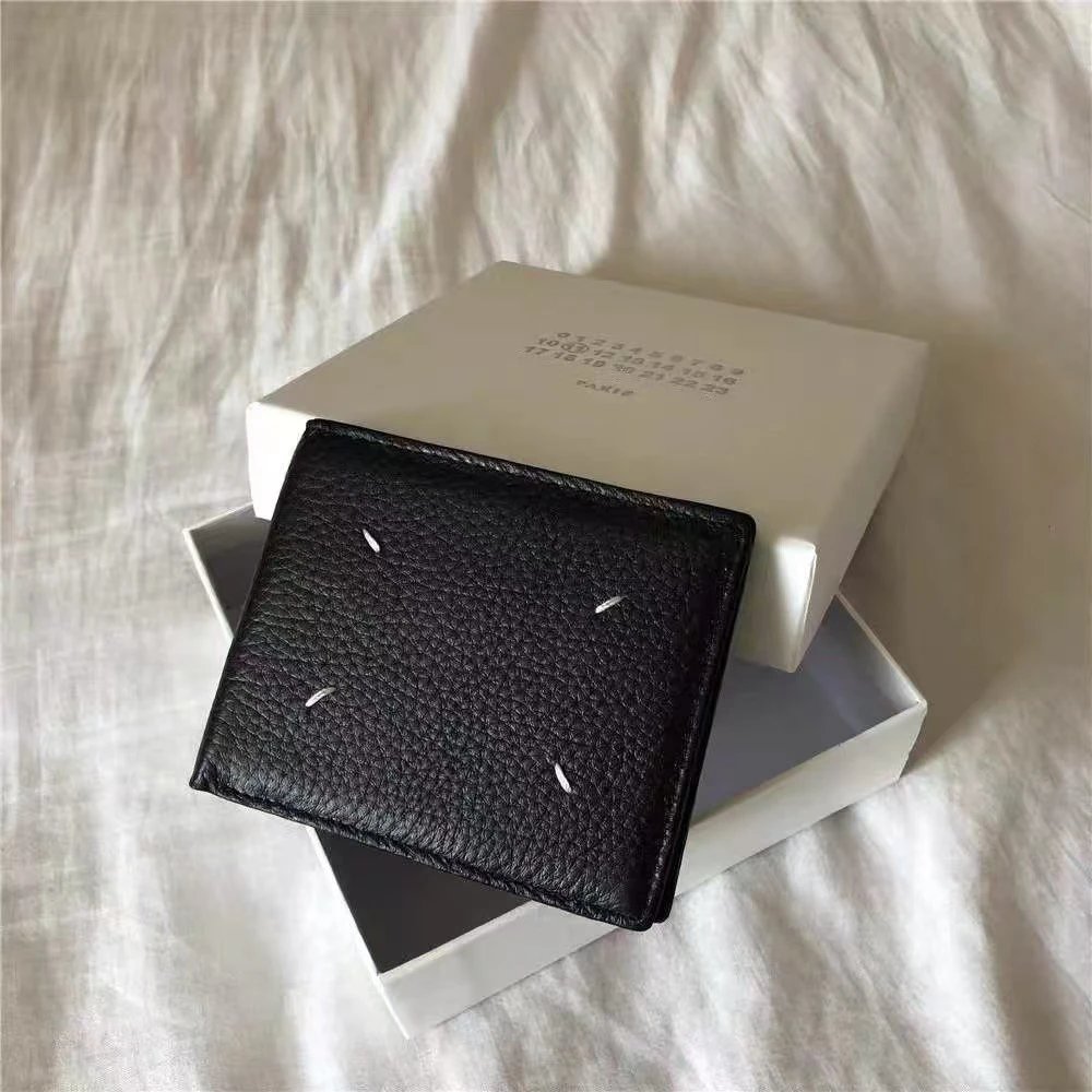 MM6 European and American style four-point stitching leather personalized wallet card case Imagen principal del producto