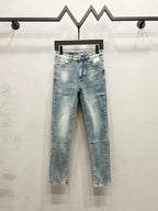 Jeans de Marca Estilo Urbano
