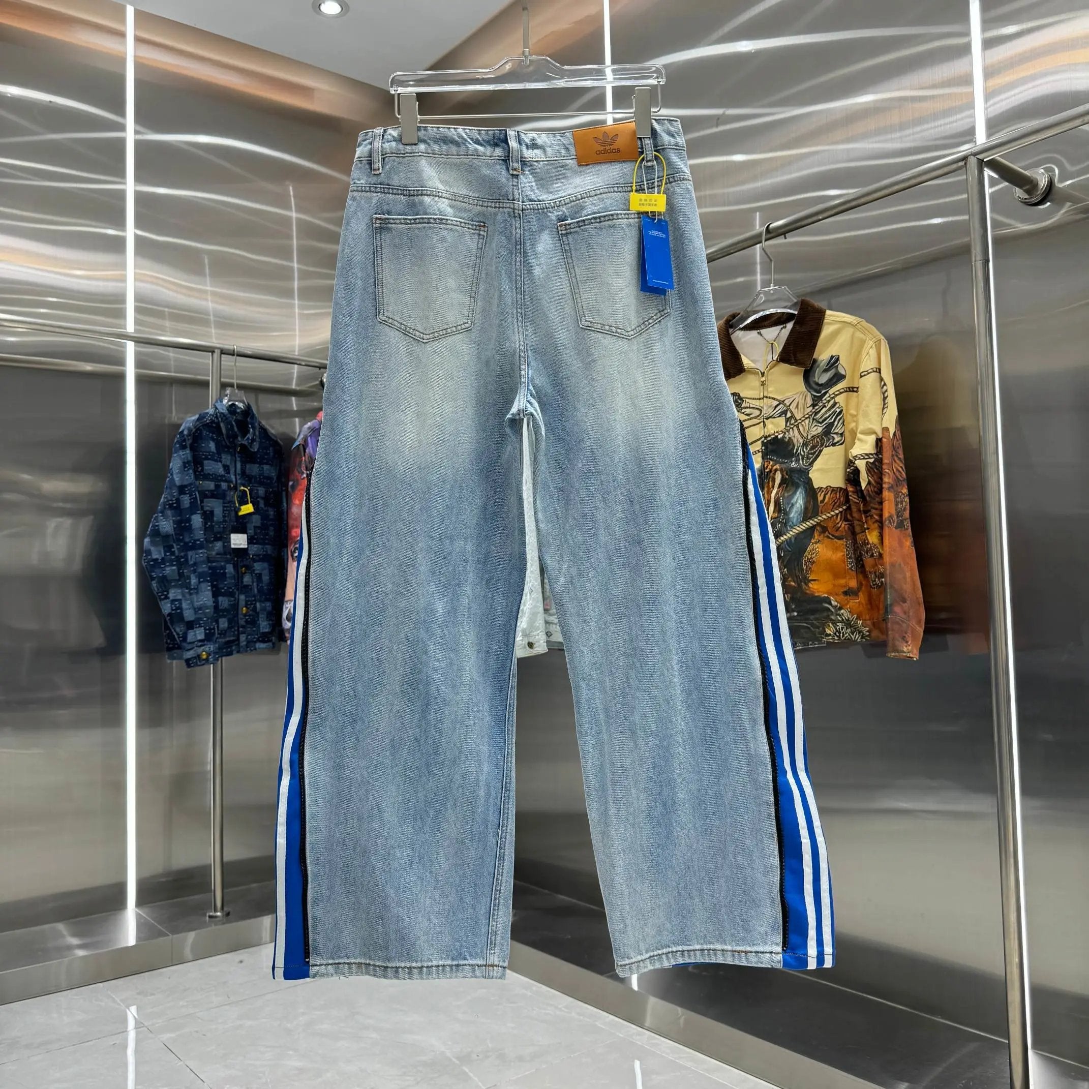 Jeans AD*DAS 3 Denim Deportivo Urbano Imagen principal del producto