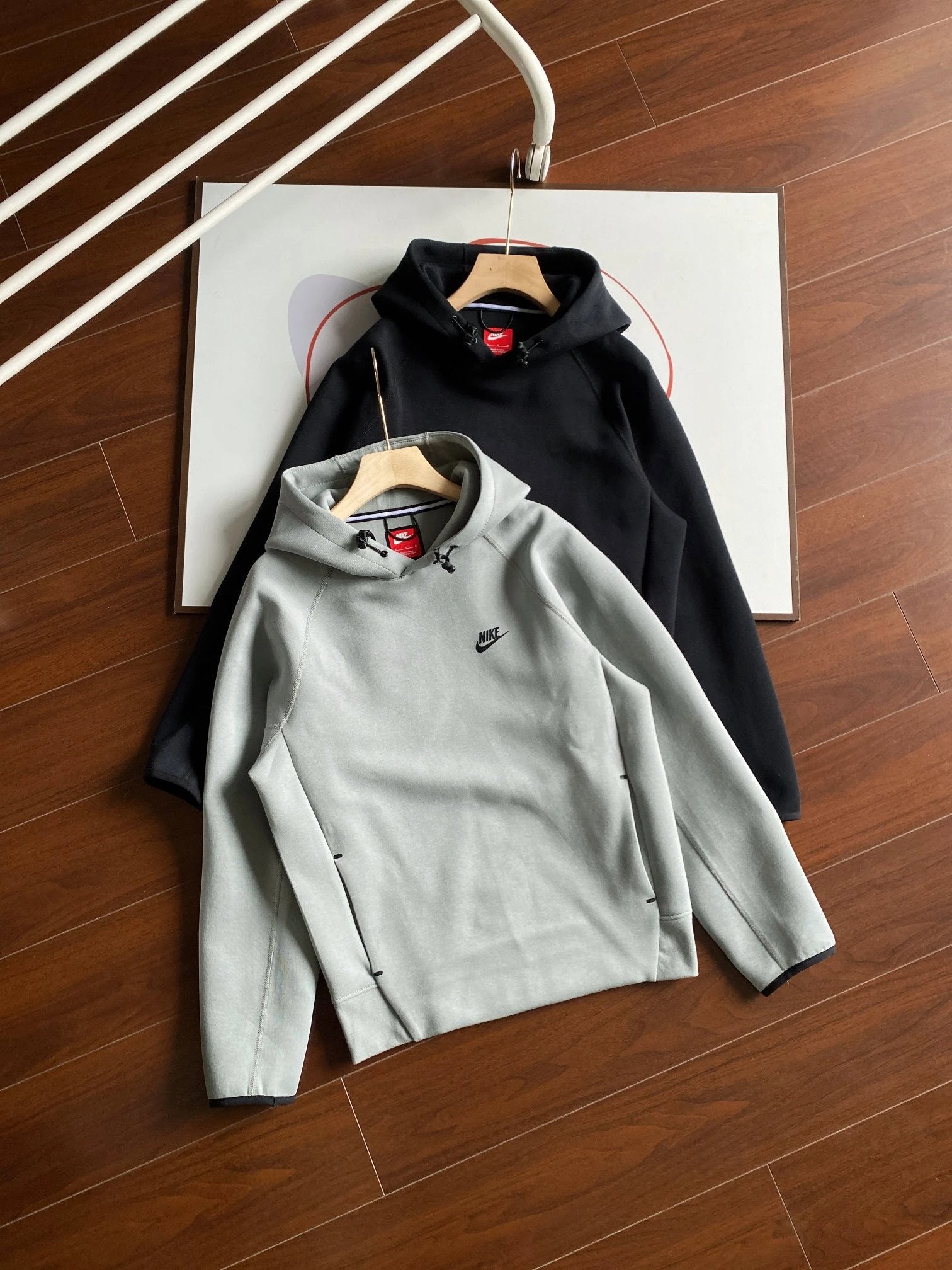 Sudadera Capucha N*KE Tech Fleece Deportivo Imagen principal del producto