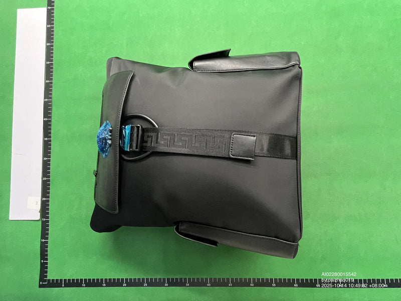 Lona Duradera para Viaje y Universidad - Image 6