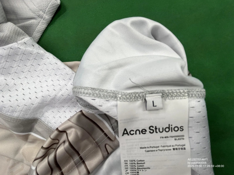 Camiseta Manga Corta Básica Versátil - Image 6