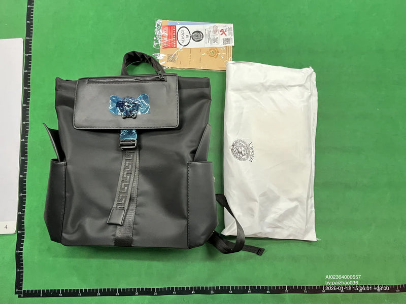 Lona Duradera para Viaje y Universidad - Image 1