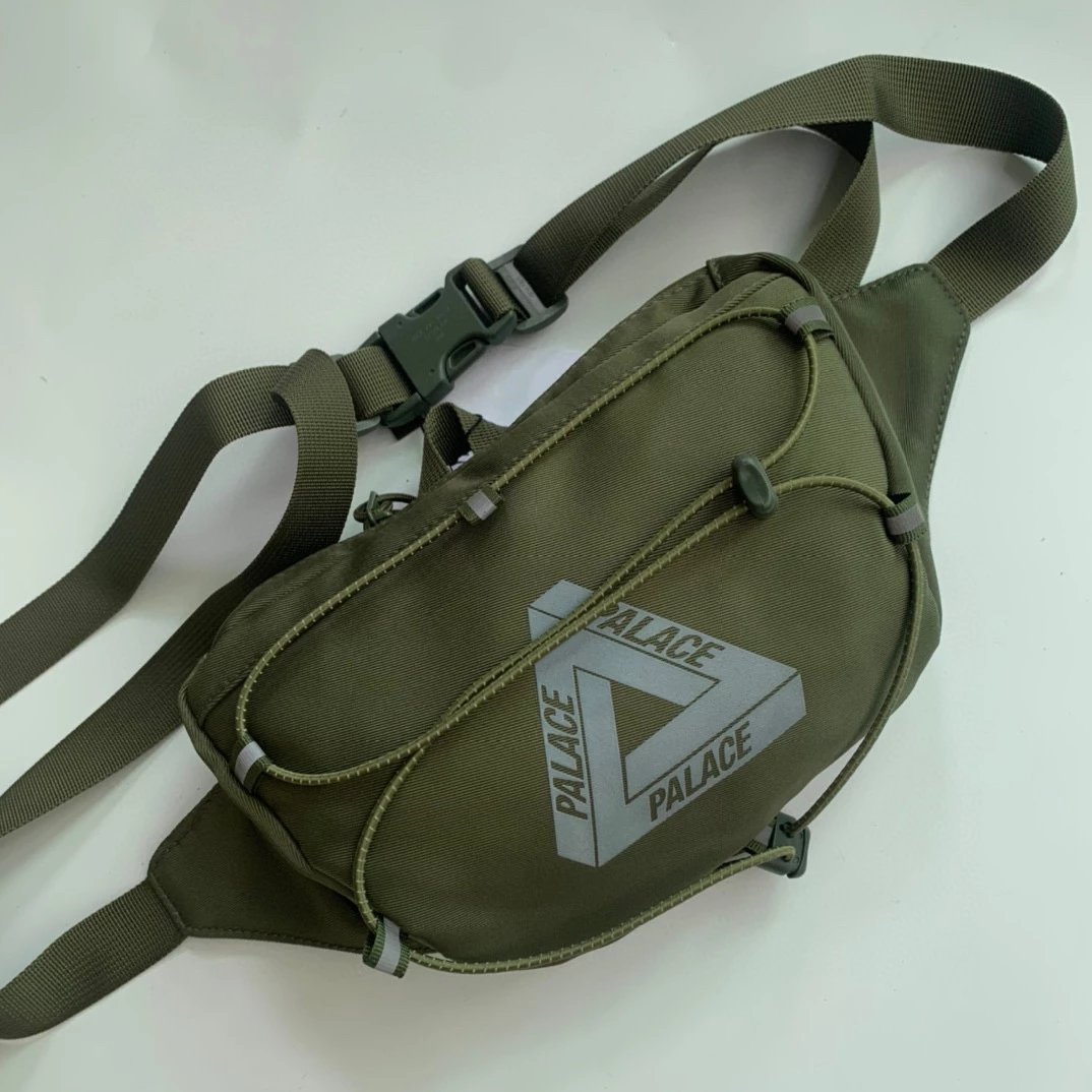 Riñonera PALACE Triangle Print Reflectante - Bolsa de Pecho para Pareja